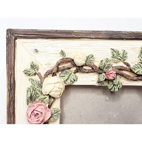 Vintage Ornate Garden Ceramic Picture Frame /Flowers/Shears/Fence 3.5"x5" Photo - Picture 2 of 2